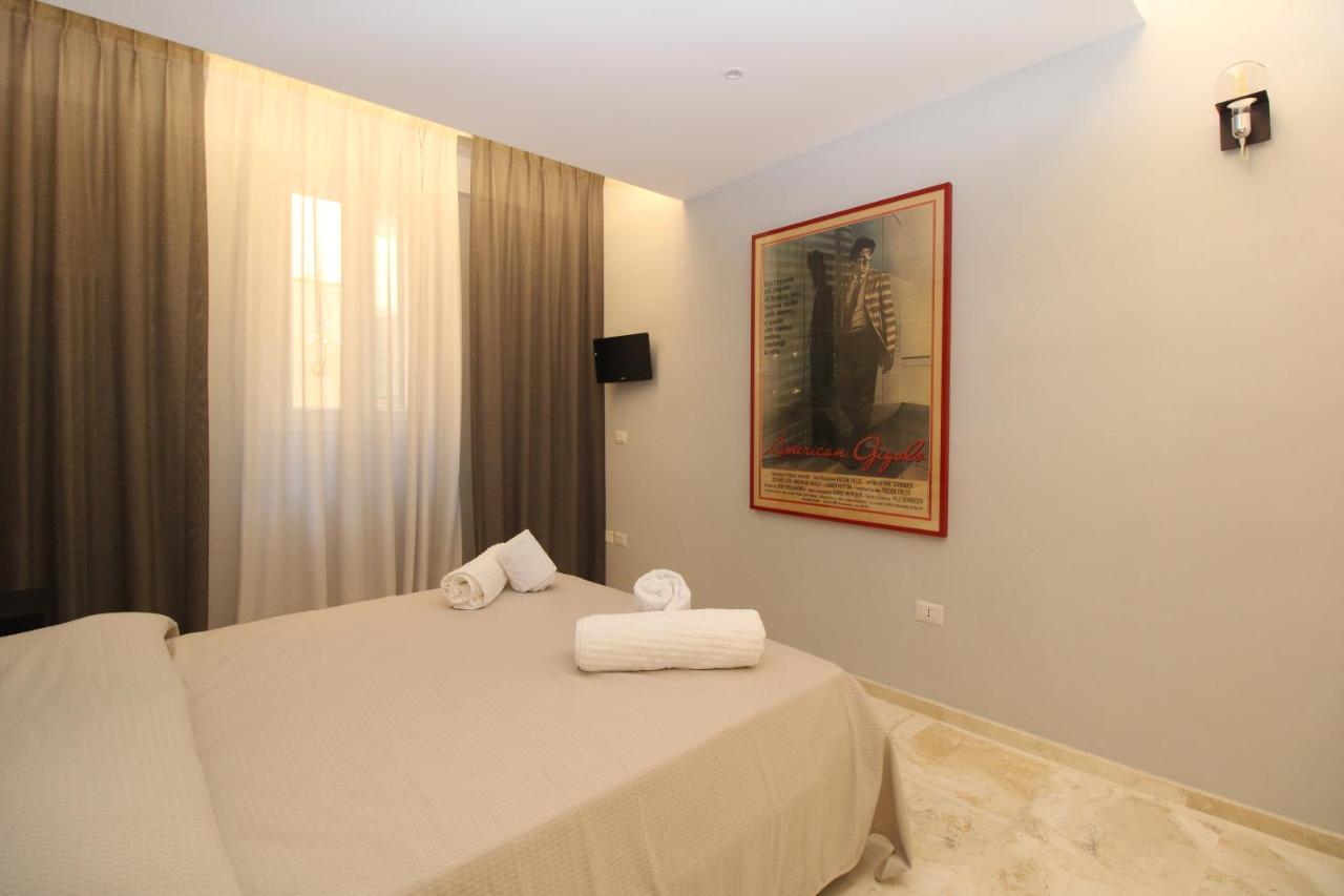 The House Of The Film Apartment Siena Exterior photo