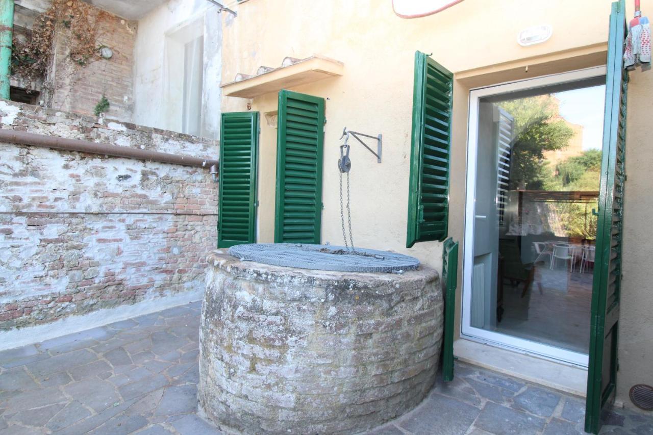The House Of The Film Apartment Siena Exterior photo